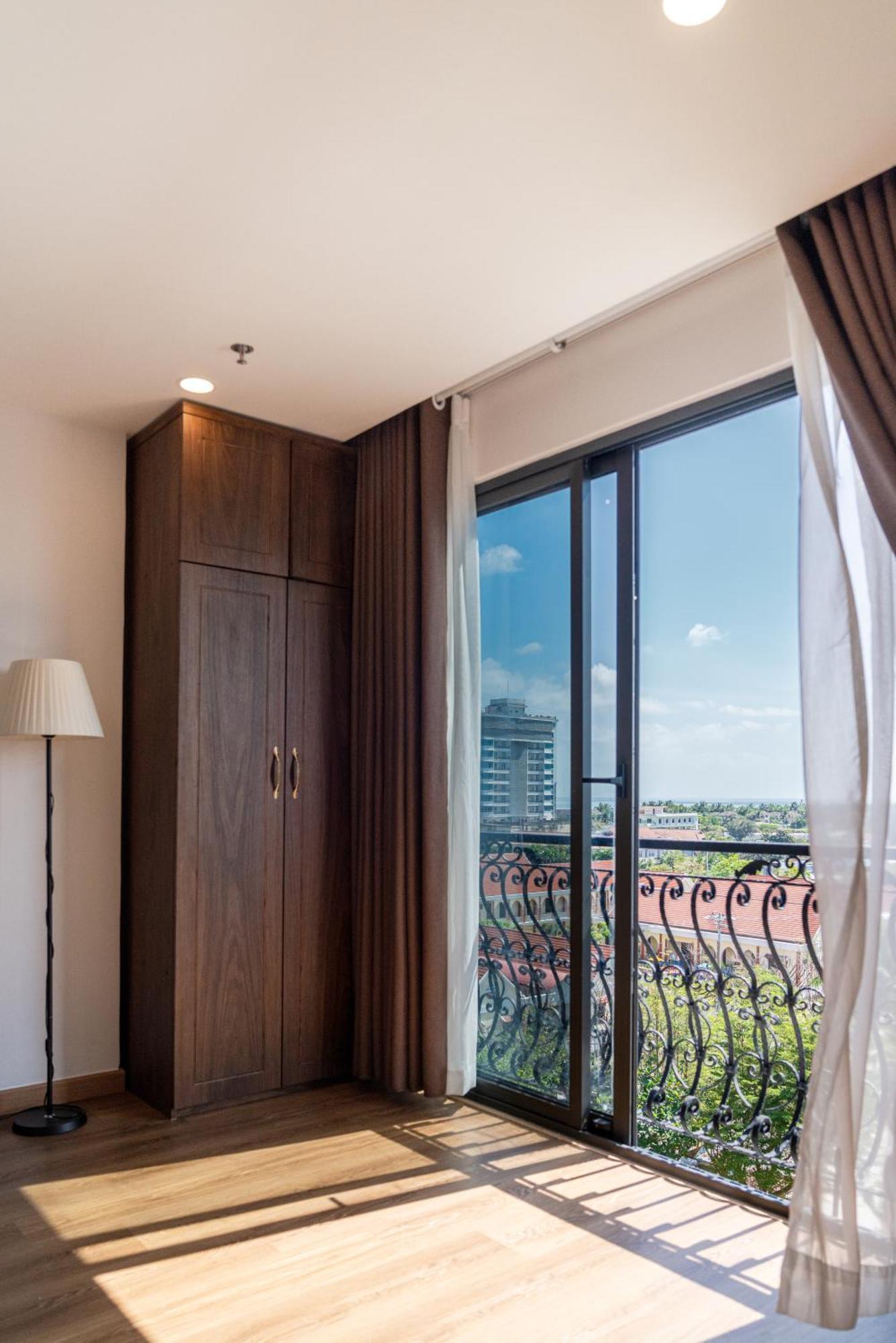 Langmandi Hotel & Apartment Дананг Екстериор снимка